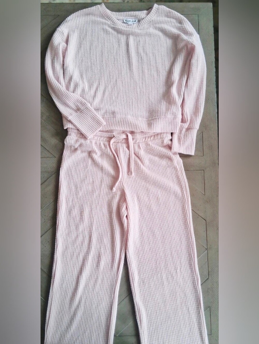 Olive & Oak Pajama Set Womens Sz Sm Light Pink Long Pants & Sleeves Soft & Cozy